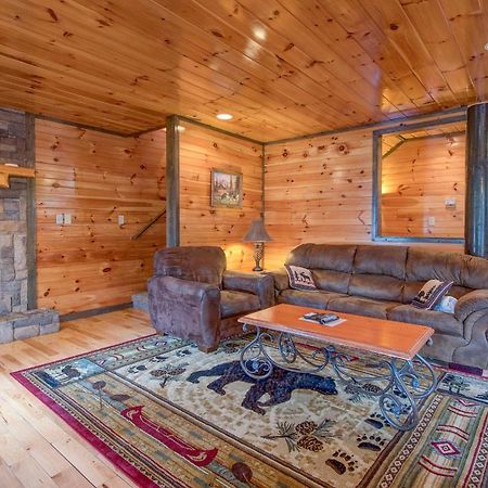 Standing Bear Lodge Gatlinburg Exterior photo